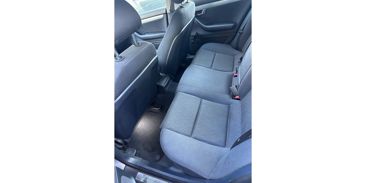 Audi A4 (B7) 230.000 km 1.500 &euro; Wuppertal 42275