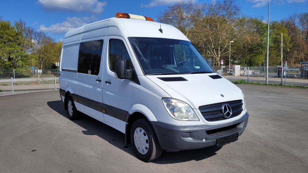 Mercedes-Benz Sprinter 112.000 km 14.900 &euro; Essen 45356