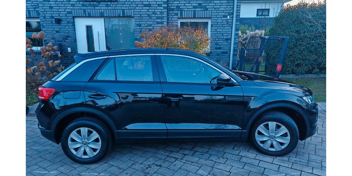 VW T-Roc 66.595 km 14.900 &euro; Datteln 45711