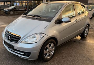 Mercedes-Benz A 160 148.884 km 4.200 &euro; Oberhausen 46145