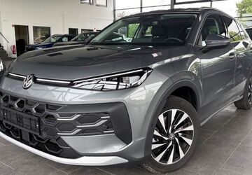 VW T-Roc 6.180 km 35.470 &euro; Lünen 44536