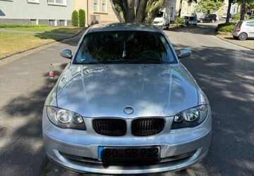 BMW 118 190.000 km 2.799 &euro; Bochum 44803
