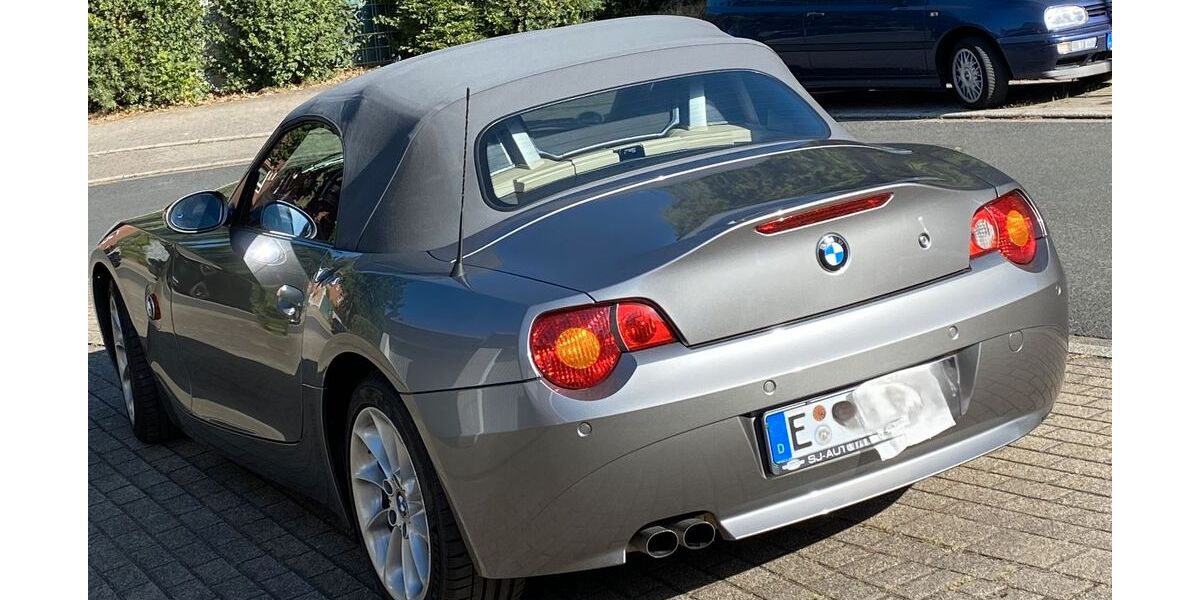 BMW Z4 117.000 km 12.500 &euro; Essen 45359