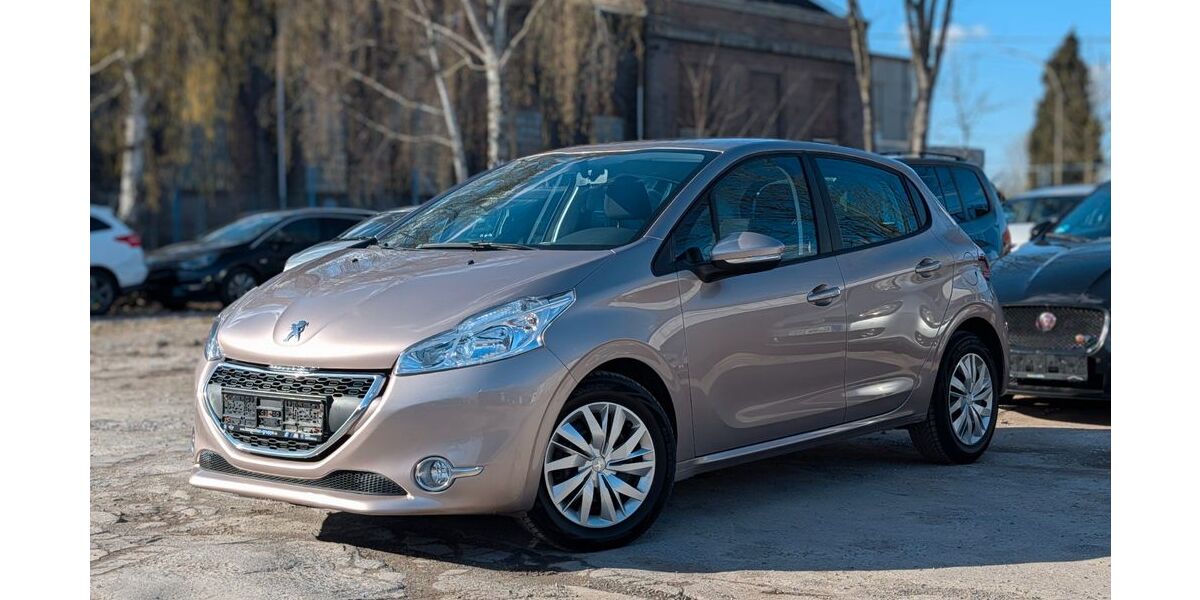 Peugeot 208 49.179 km 6.490 &euro; Dortmund 44149