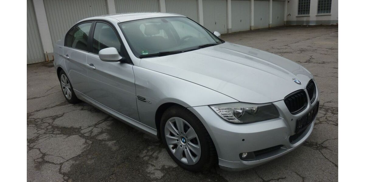BMW 318 187.000 km 4.650 &euro; Essen 45144