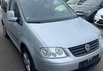 VW Caddy 63.000 km 7.999 &euro; Recklinghausen 45663
