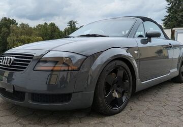 Audi TT 282.243 km 4.999 &euro; Bochum 44795