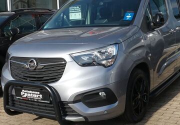 Opel Combo 76.400 km 19.990 &euro; Oberhausen 46147