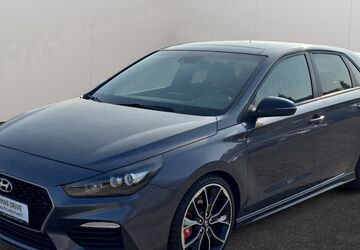 Hyundai i30 71.456 km 23.490 &euro; Castrop-Rauxel 44575