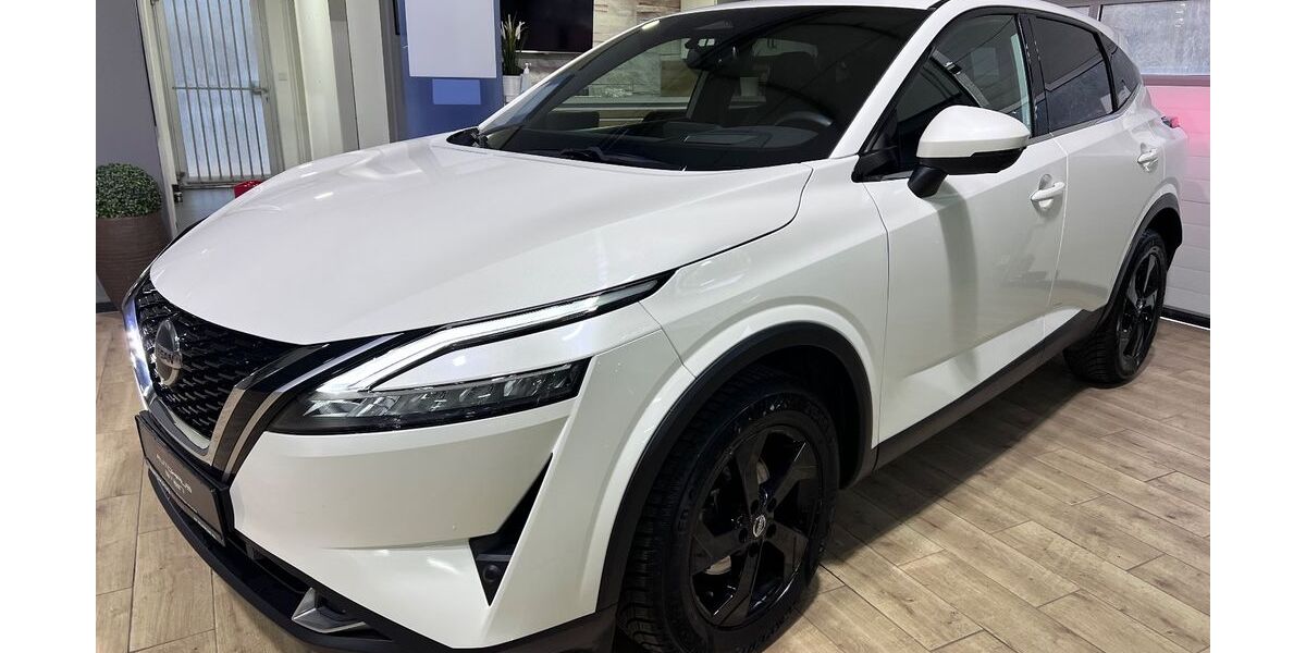 Nissan Qashqai 101.780 km 17.900 &euro; Wuppertal 42327