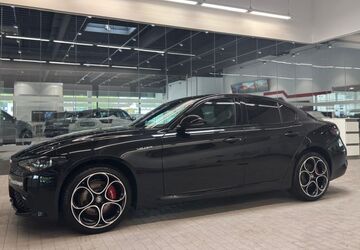 Alfa Romeo Giulia 14.010 km 36.880 &euro; Oberhausen 46049