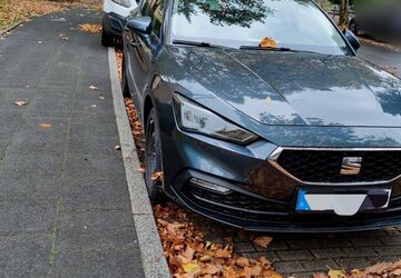 Seat Leon 105.006 km 20.000 &euro; Essen 45355