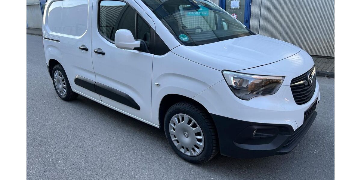 Opel Combo 107.000 km 8.700 &euro; Gladbeck 45966