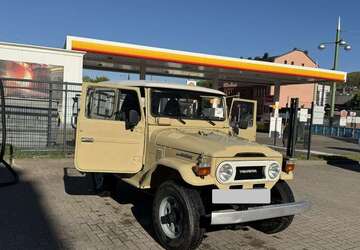 Toyota Land Cruiser 80.000 km 26.500 &euro; Bochum 44801