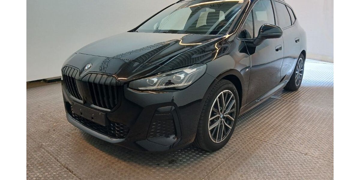 BMW 218 Active Tourer 32.100 km 28.300 &euro; Herten 45699