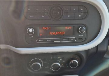 Renault Twingo 76.425 km 4.999 &euro; Wuppertal 42279