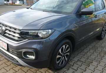 VW T-Cross 91.000 km 13.999 &euro; Essen 45144