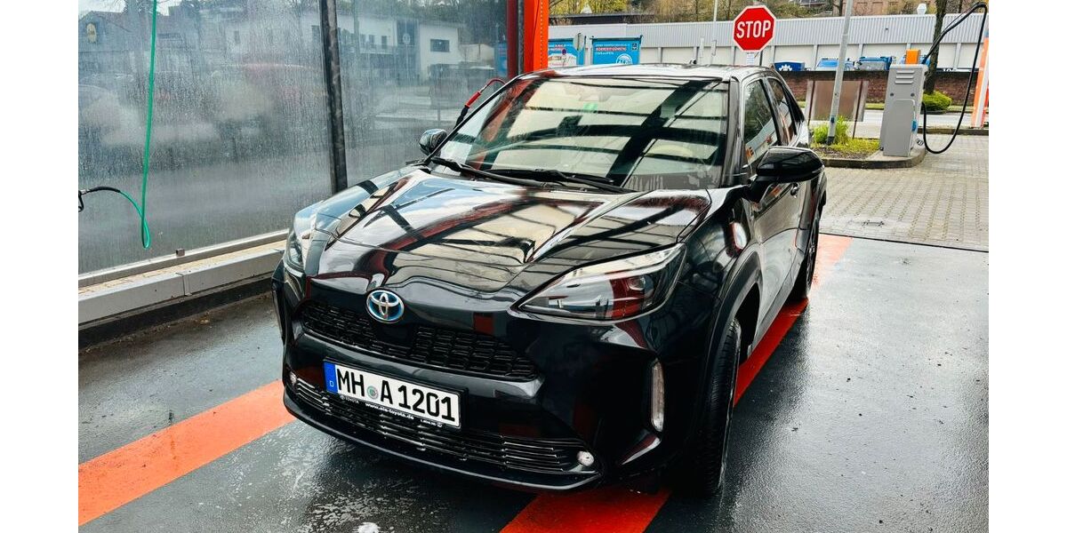 Toyota Yaris Cross 45.000 km 23.300 &euro; Mülheim an der Ruhr 45481