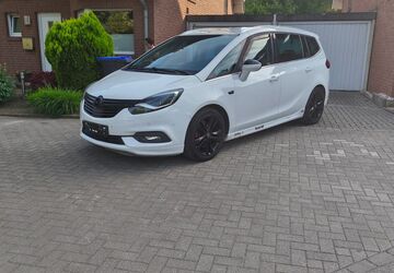 Opel Zafira Tourer 91.900 km 16.999 &euro; Bottrop 46240