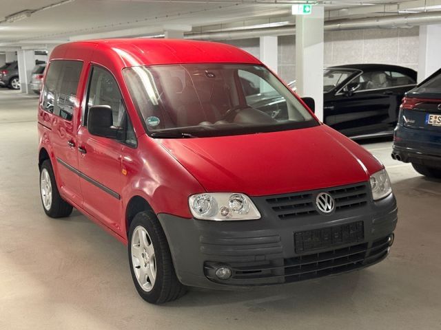 VW Caddy 207.000 km 3.500 &euro; Essen 45326