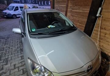 Toyota Auris 77.300 km 6.000 &euro; Ennepetal 58256