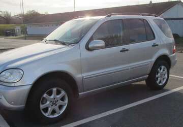 Mercedes-Benz ML 320 148.000 km 10.000 &euro; Herten 45699