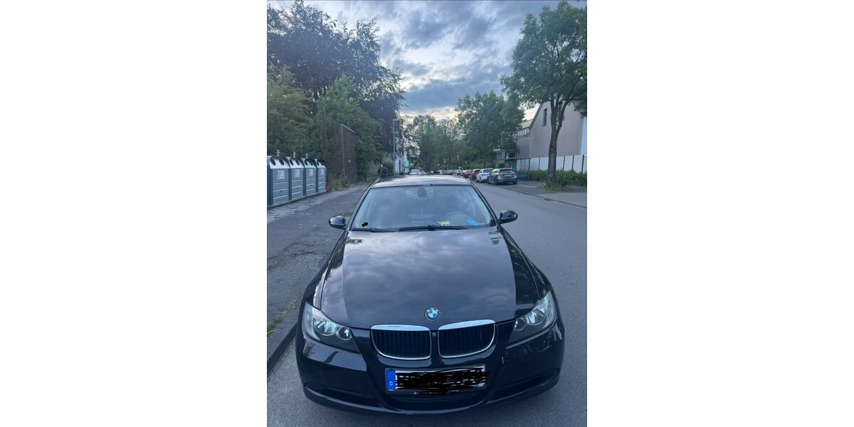 BMW 318 258.000 km 3.999 &euro; Bochum 44793