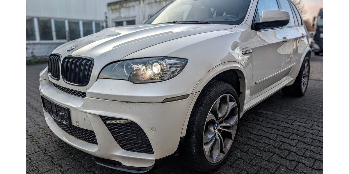BMW X5 294.000 km 9.900 &euro; Essen 45356