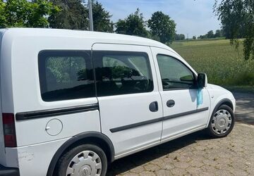 Opel Combo 102.000 km 3.200 &euro; Olfen 59399