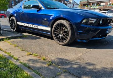 Ford Mustang 167.436 km 15.990 &euro; Dortmund 44149