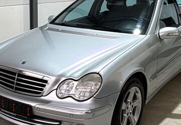 Mercedes-Benz C 220 242.000 km 5.499 &euro; Bochum 44807