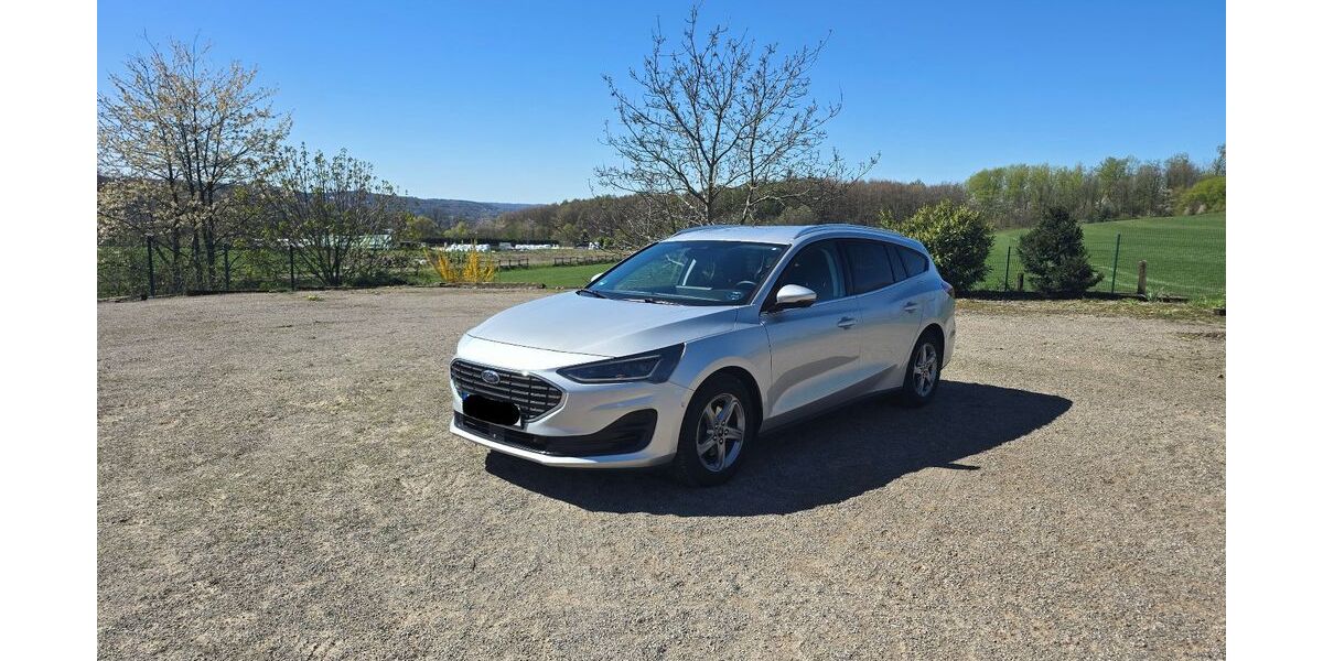 Ford Focus 52.000 km 18.999 &euro; Schwelm 58332