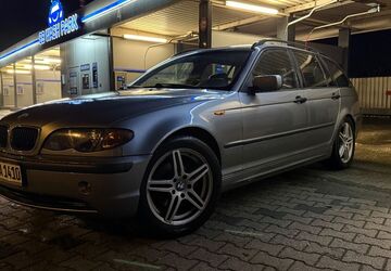 BMW 320 271.000 km 2.500 &euro; Hagen 58099