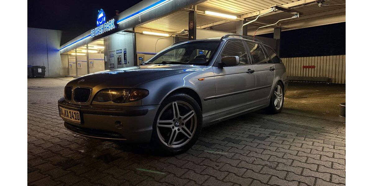 BMW 320 271.000 km 2.500 &euro; Hagen 58099
