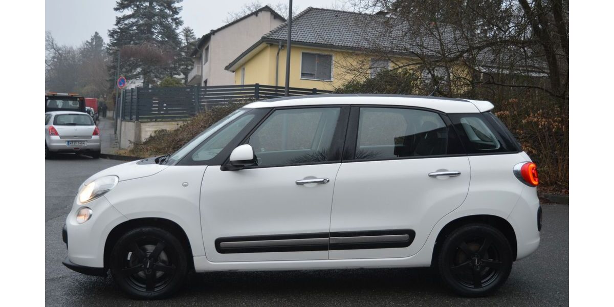 Fiat 500L 99.000 km 9.300 &euro; Wuppertal 42279