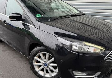 Ford Focus 114.991 km 7.350 &euro; Wuppertal 42285