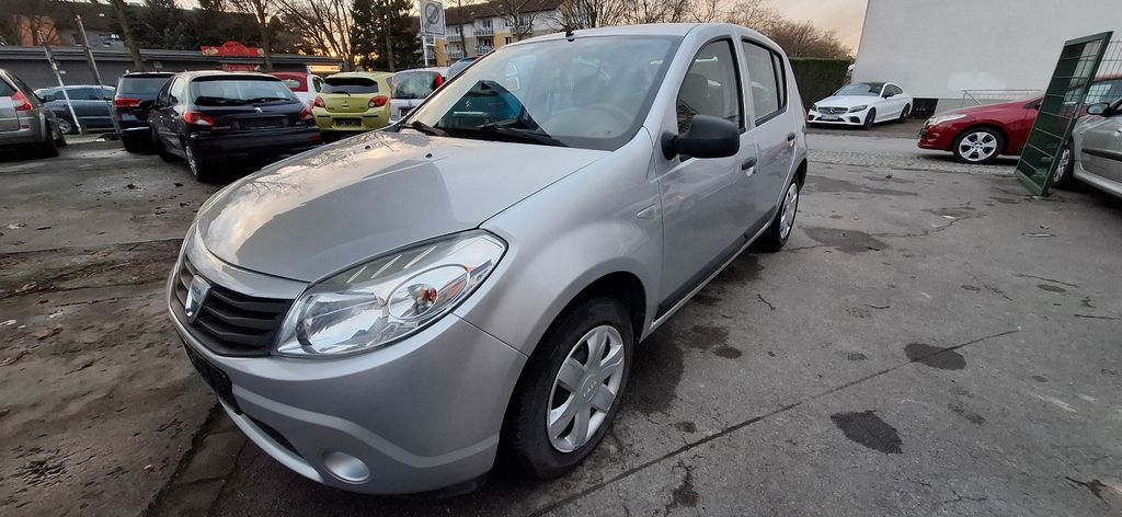 Dacia Sandero 150.200 km 2.490 &euro; Dortmund 44339