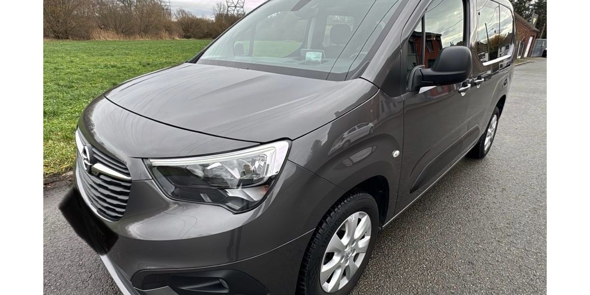 Opel Combo 68.000 km 20.740 &euro; Oberhausen 46149