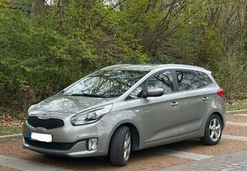 Kia Carens 120.260 km 7.300 &euro; Hagen 58099