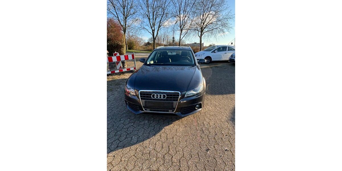 Audi A4 198.036 km 5.450 &euro; Velbert 42551
