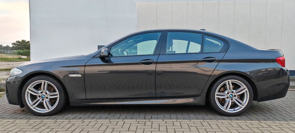 BMW 520 123.000 km 13.100 &euro; Bochum 44787