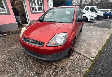 Ford Fiesta 81.000 km 2.200 &euro; Wuppertal 42329