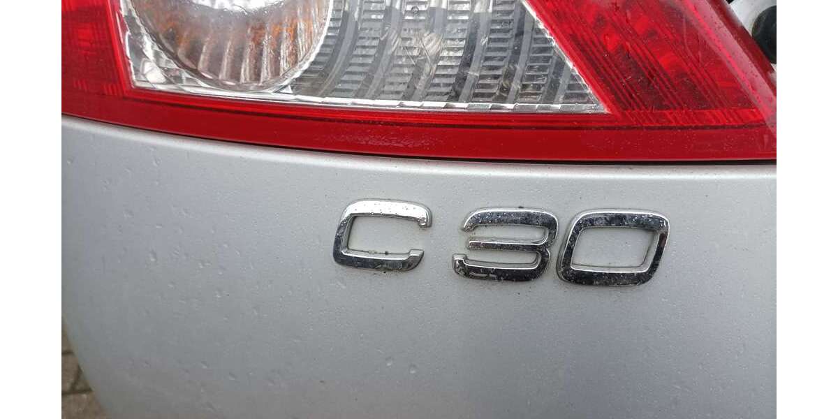 Volvo C30 325.500 km 3.000 &euro; Bochum 44797