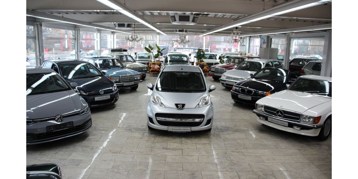 Peugeot 107 80.000 km 4.990 &euro; Essen 45356