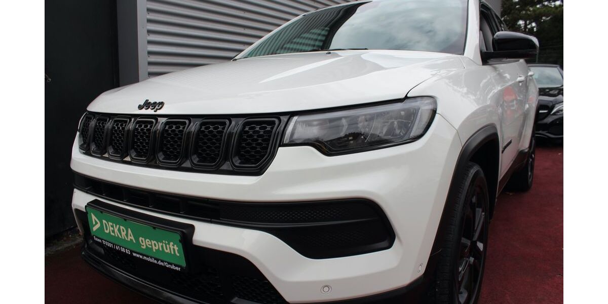 Jeep Compass 65.293 km 19.479 &euro; Essen 45326