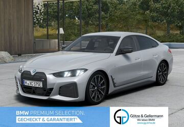 BMW i4 29.526 km 55.250 &euro; Mülheim 45472