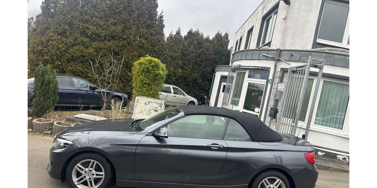 BMW 218 180.000 km 9.800 &euro; Essen 45326