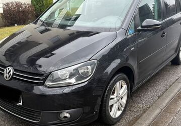 VW Touran 282.000 km 5.100 &euro; Recklinghausen 45661