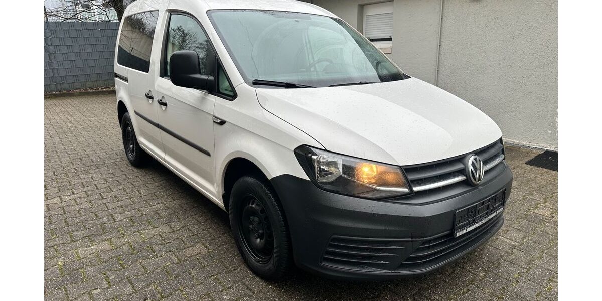 VW Caddy 169.600 km 7.990 &euro; Essen 45355