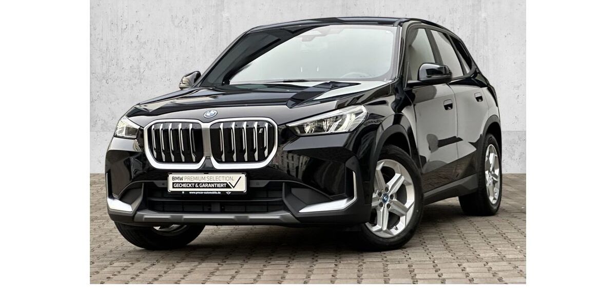 BMW iX1 7.475 km 35.880 &euro; Wuppertal 42117